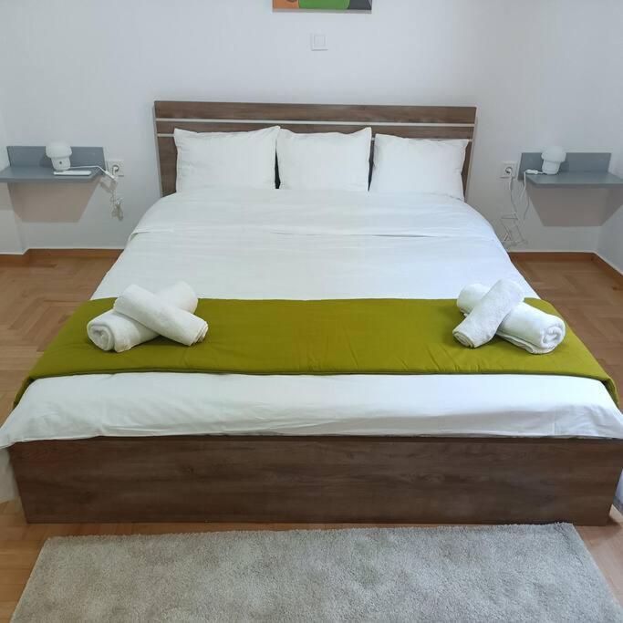 Gaya Apartments Афины Экстерьер фото